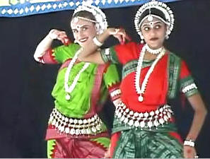 Click for a selection of videos from the 2002 Himalayan Fair
